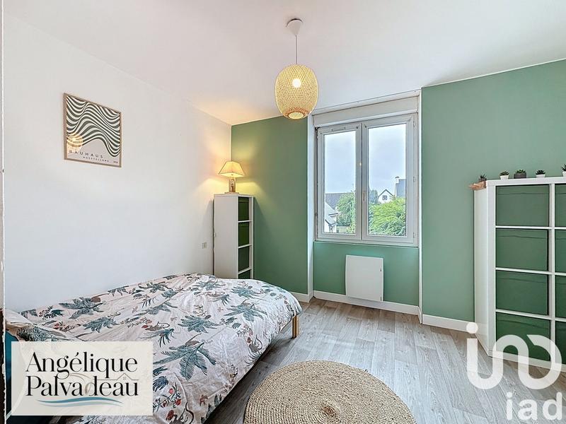 Maison - 185 m² - 12 pièces