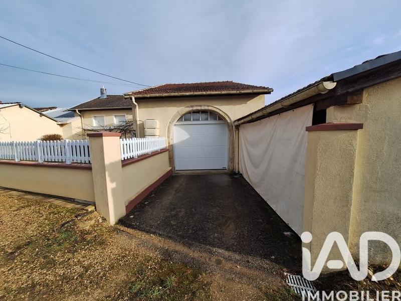 Maison de village - 236 m² - 9 pièces