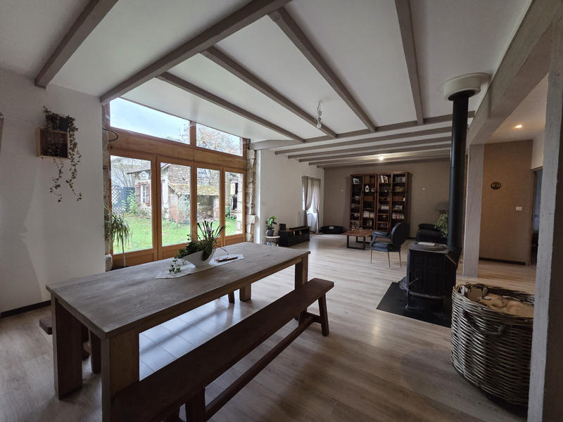 Maison - 118 m² - 6 pièces