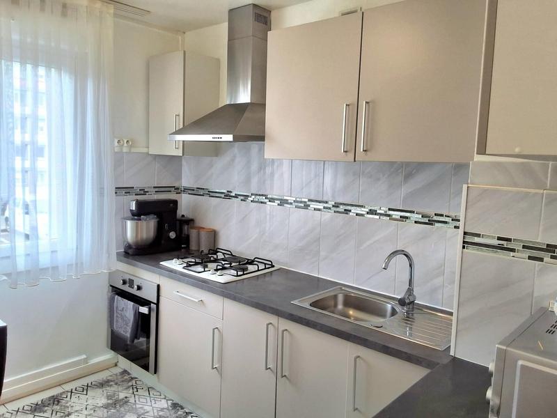 Appartement - 65 m² - 4 pièces