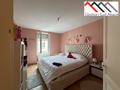 Appartement - 90 m² - 4 pièces