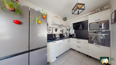 Maison - 85 m² - 5 pièces