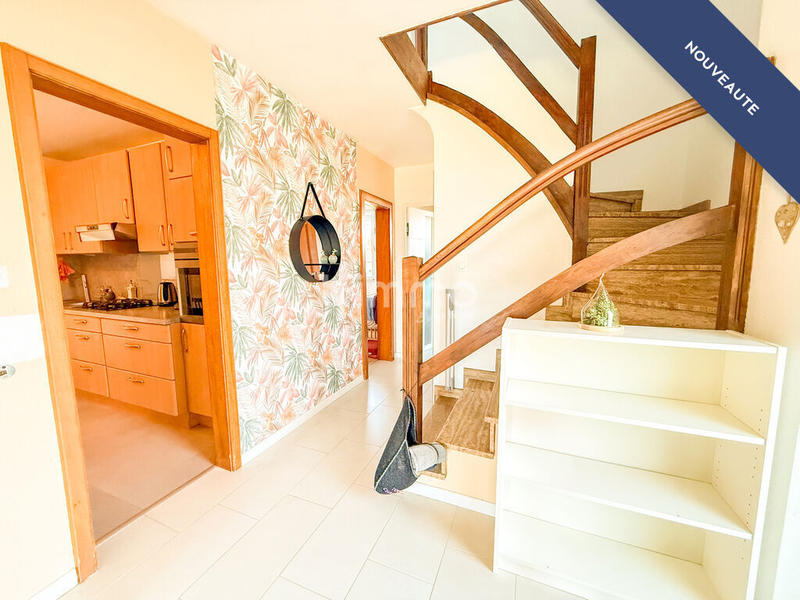 Maison - 175 m² - 8 pièces