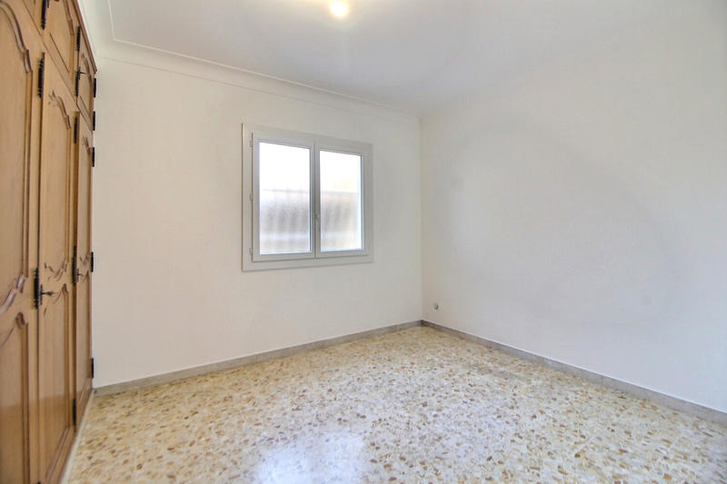 Maison - 200 m² - 7 pièces