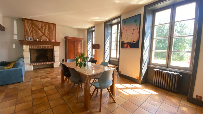 Maison - 152 m² - 6 pièces