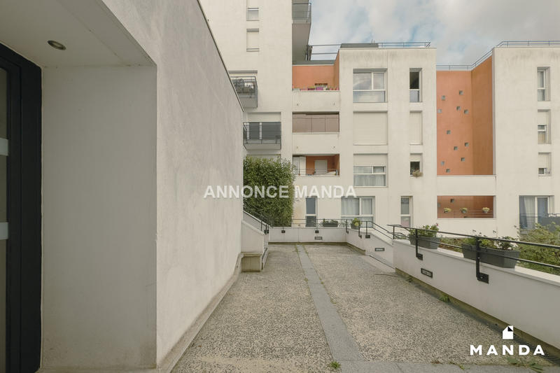 Studio - 27 m² - 1 pièce