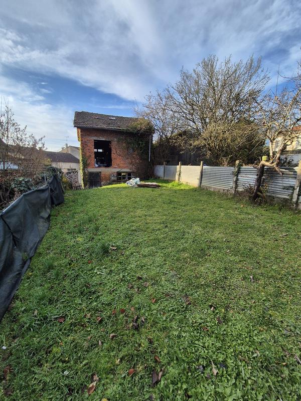 Maison ancienne - 178 m² - 8 pièces