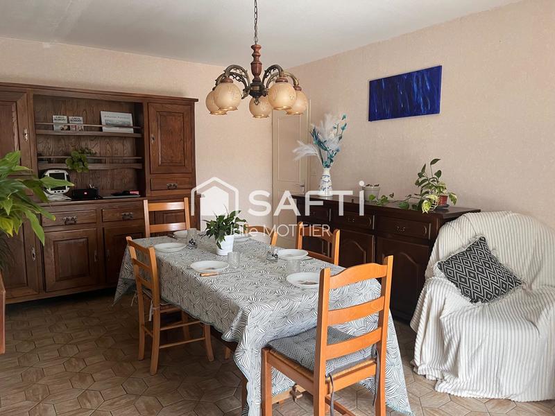 Maison - 95 m² - 6 pièces