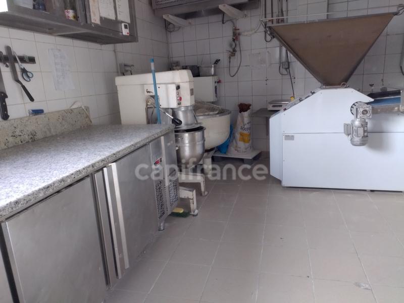 Fonds de commerce - 215 m²