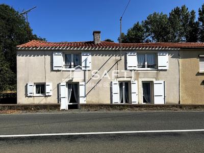 Maison - 100 m² - 4 pièces