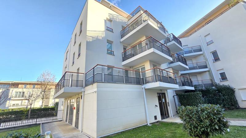 Appartement ancien - 43 m² - 2 pièces