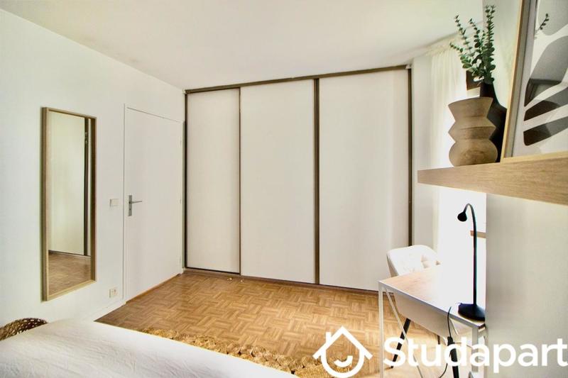 Chambre - 13 m² - 1 pièce