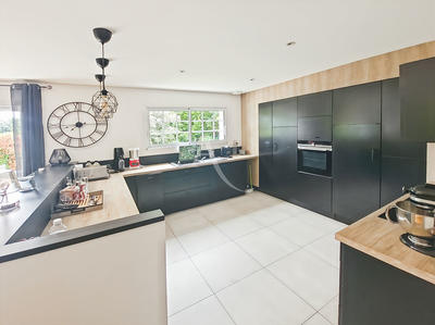 Maison - 124 m² - 4 pièces