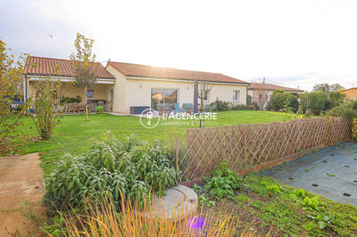 Maison - 120 m² - 4 pièces