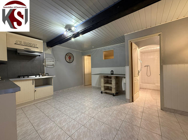 Maison - 98 m² - 5 pièces