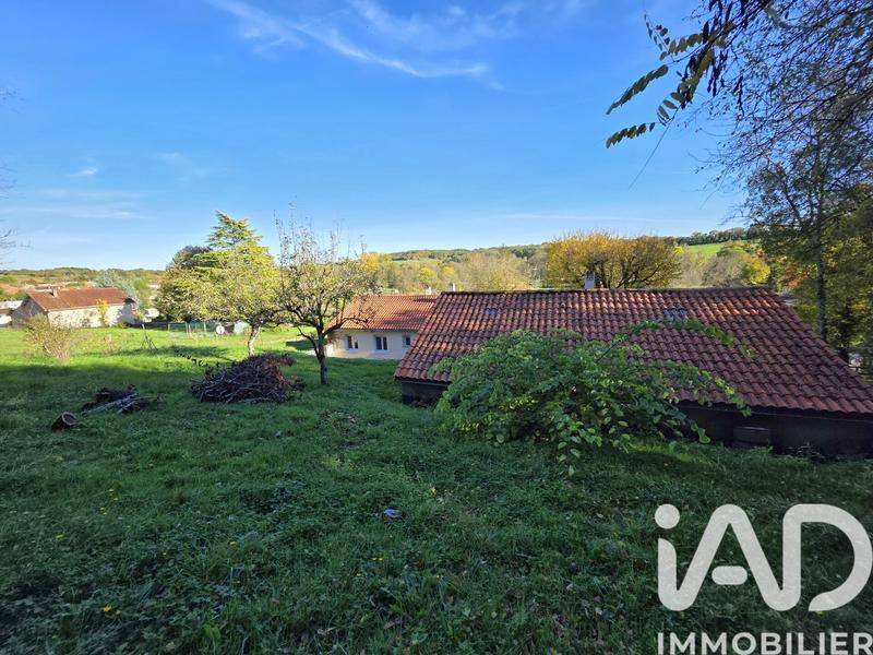 Maison - 88 m² - 5 pièces