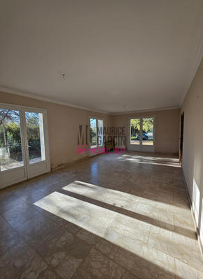 Maison - 161 m² - 6 pièces