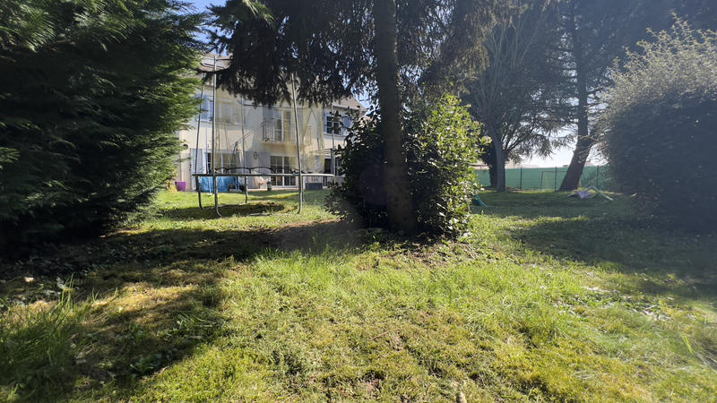 Maison - 223 m² - 7 pièces