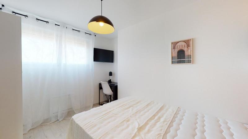 Appartement - 91 m² - 6 pièces