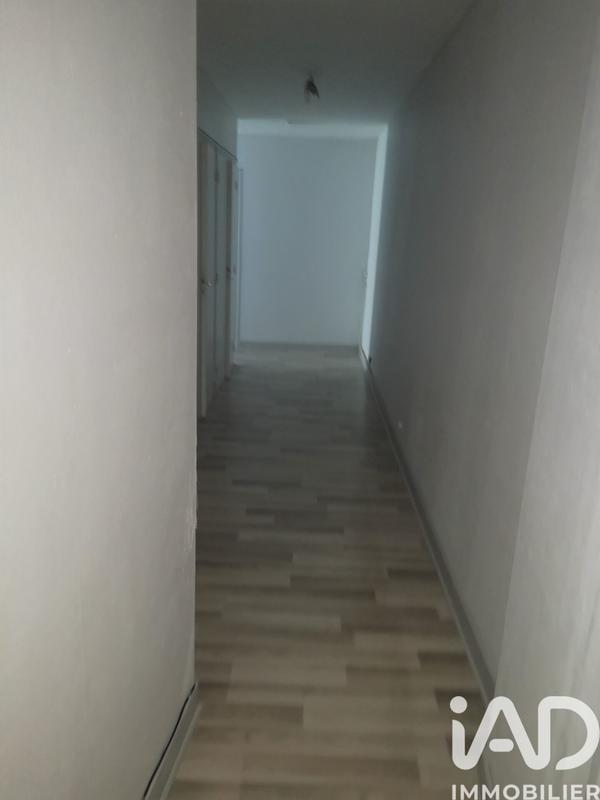 Maison - 240 m² - 10 pièces