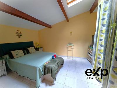 Maison de village - 80 m² - 4 pièces