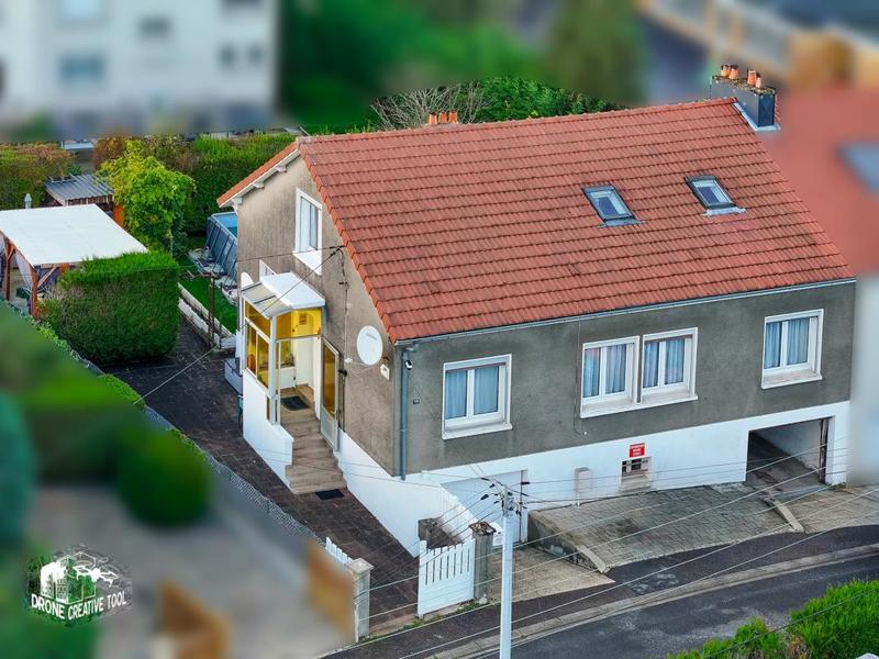 Maison - 135 m² - 7 pièces