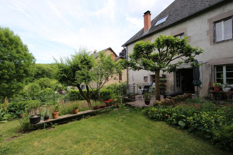 Maison de village - 200 m² - 5 pièces