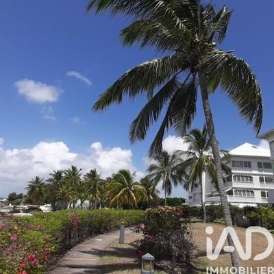 Appartement - 98 m² - 4 pièces