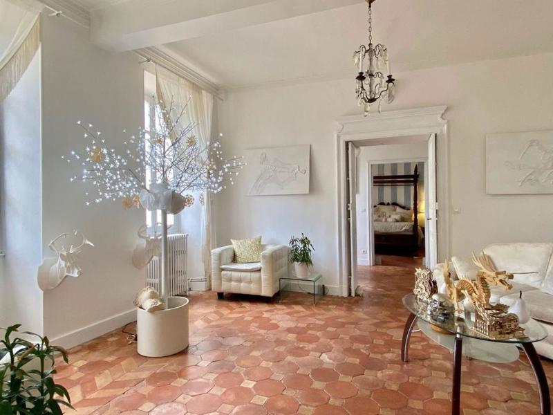 Château - 880 m² - 25 pièces