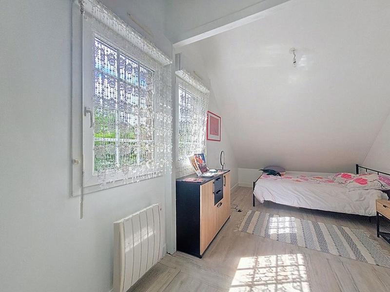 Maison - 144 m² - 8 pièces