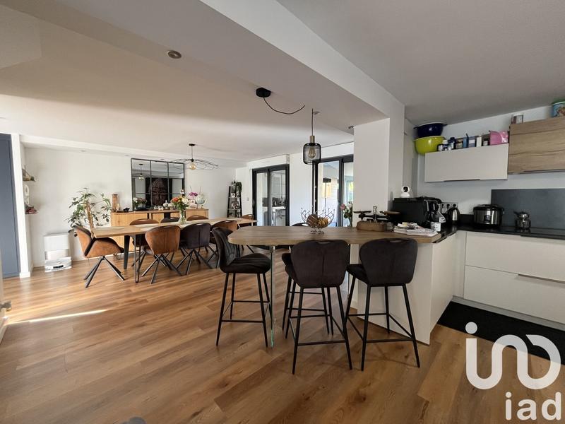 Maison - 188 m² - 5 pièces