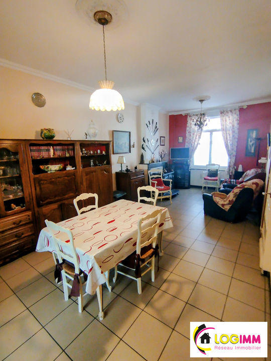 Maison - 100 m² - 7 pièces