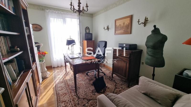 Maison - 175 m² - 7 pièces