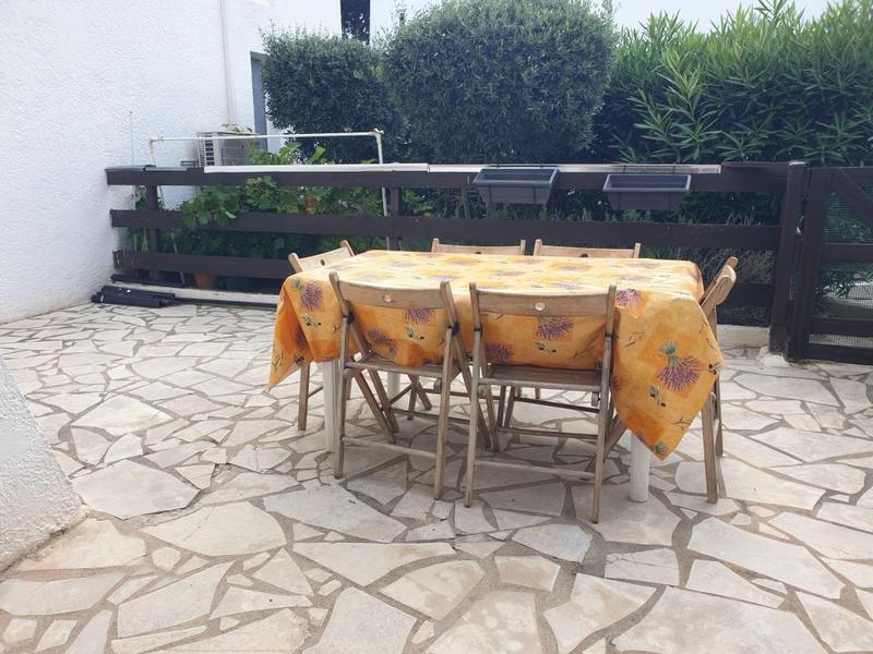 Studio - 25 m² - 1 pièce