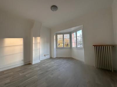 Appartement - 49 m² - 3 pièces