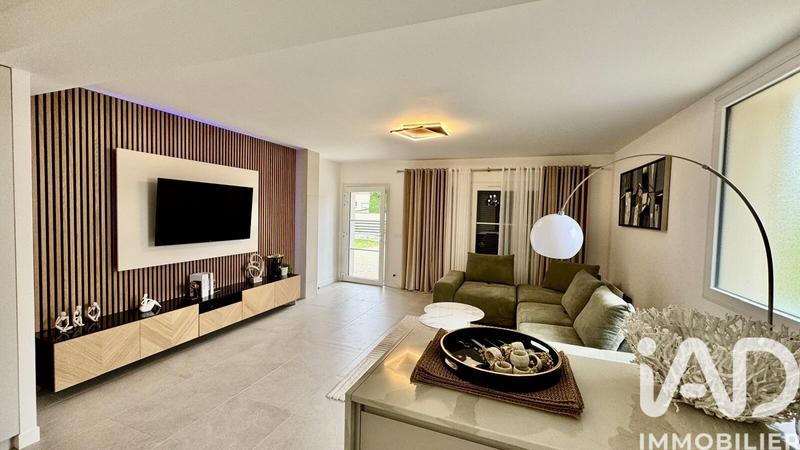 Appartement - 89 m² - 4 pièces