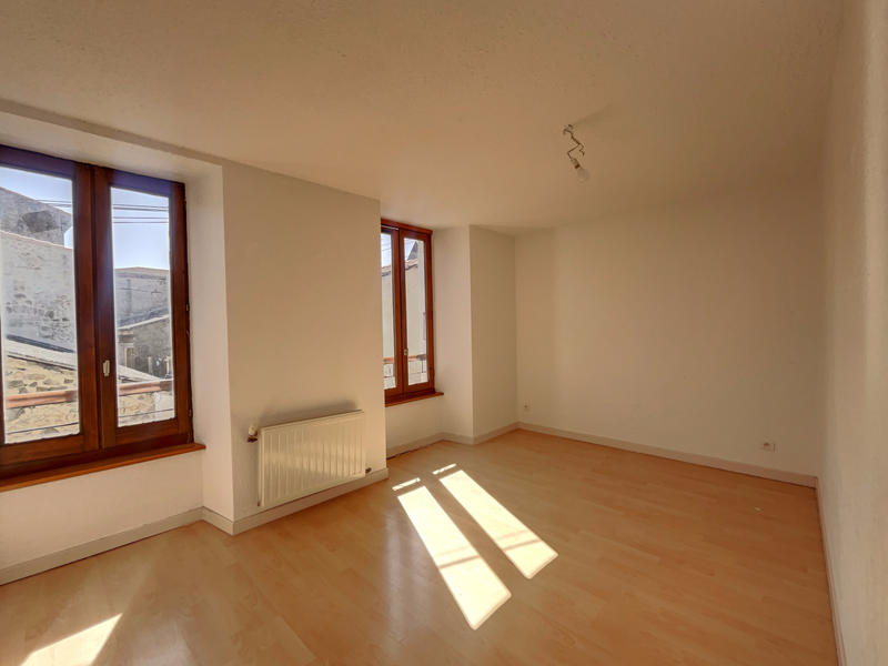 Maison de village - 100 m² - 4 pièces