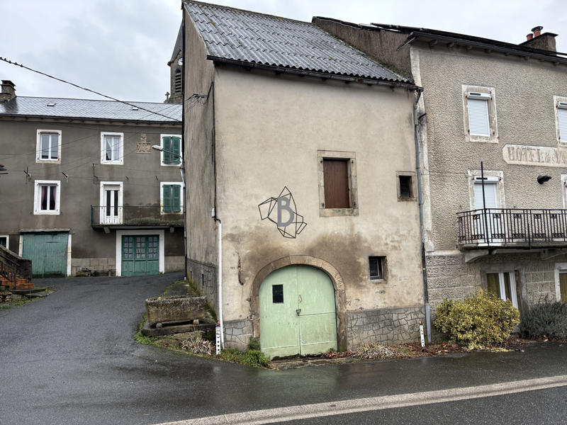 Maison - 84 m² - 2 pièces