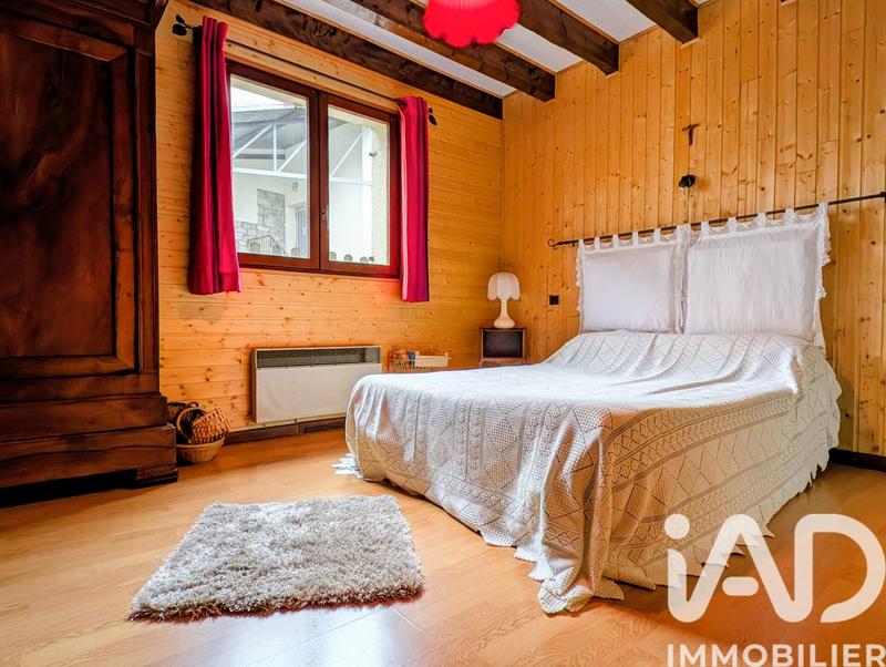 Maison - 166 m² - 6 pièces