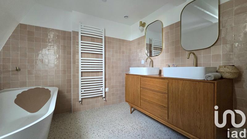 Maison - 153 m² - 6 pièces