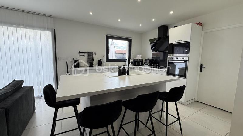 Maison - 100 m² - 4 pièces