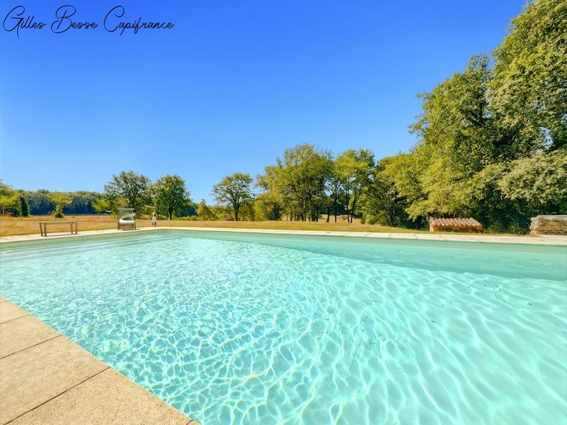 Maison - 150 m² - 5 pièces