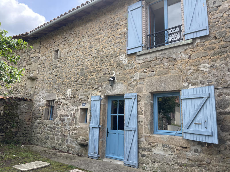 Maison - 90 m² - 4 pièces