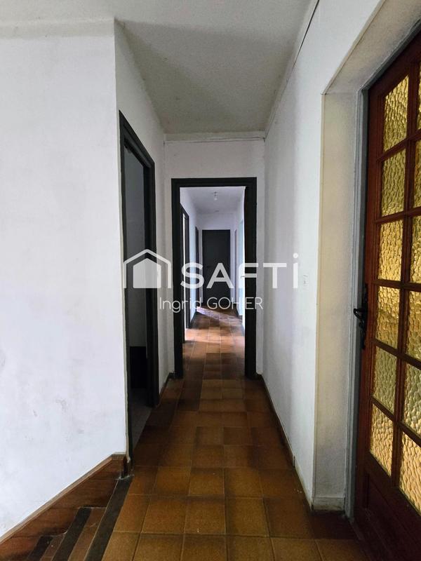 Maison - 180 m² - 7 pièces