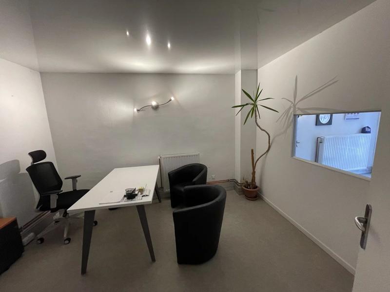 Immeuble - 235 m² - 7 pièces