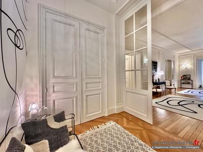 Appartement - 321 m² - 8 pièces