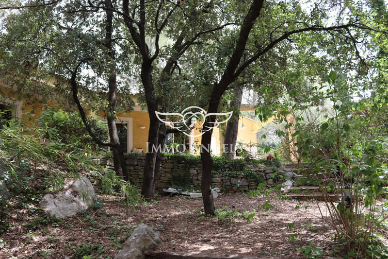 Maison - 170 m² - 5 pièces