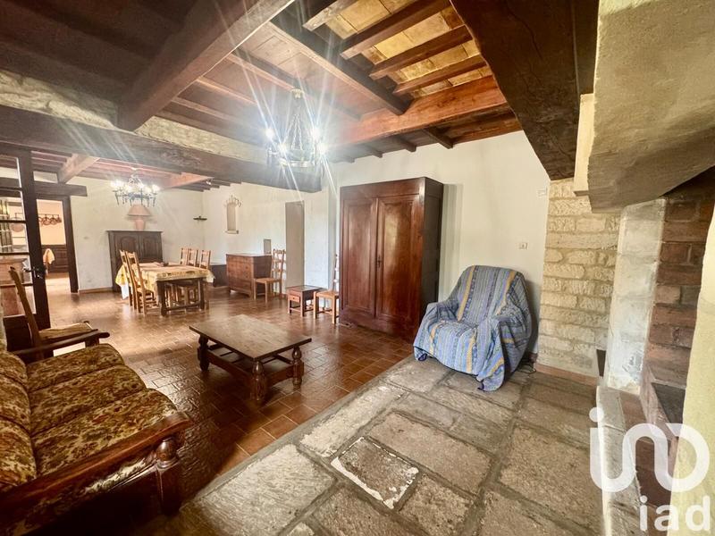 Maison - 185 m² - 5 pièces