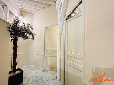 Local commercial - 110 m² - 5 pièces