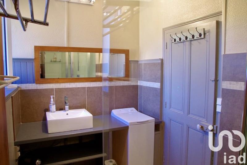 Maison - 338 m² - 14 pièces